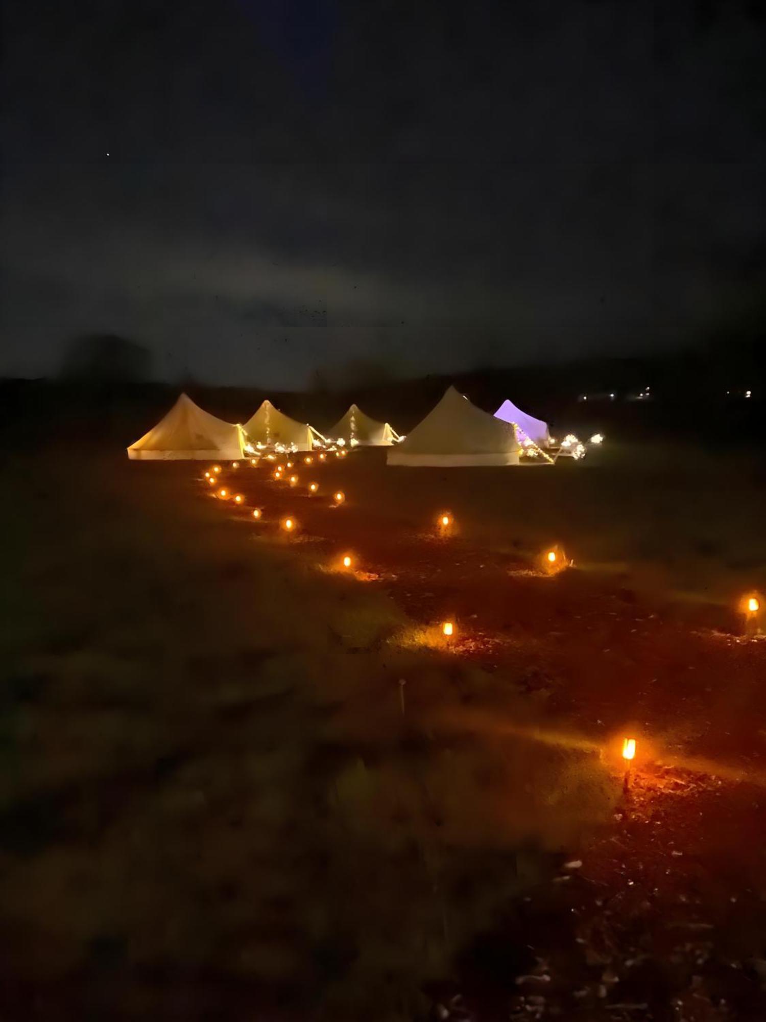 Country View Camping Bratton Bagian luar foto