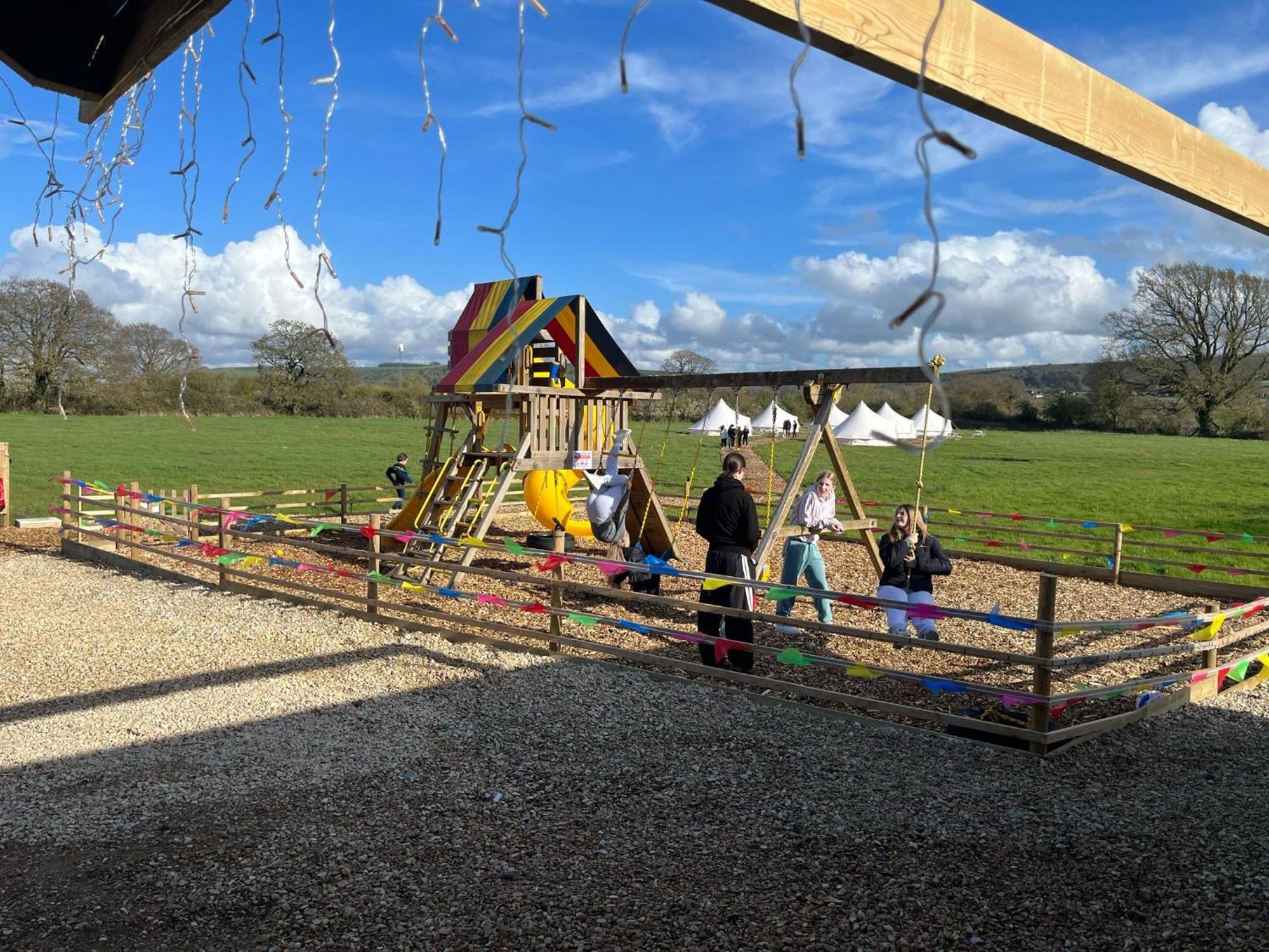 Country View Camping Bratton Bagian luar foto
